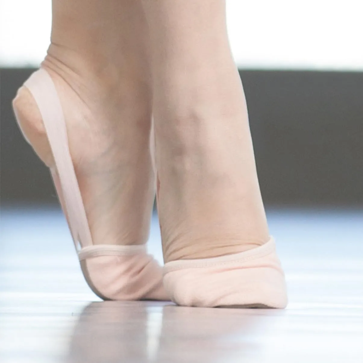 1 Pair Dancing Shoes Flat Shoes Ballet Flat Slippers Flat Dress Shoes Pirouette Dance Shoes Turning Jazz Shoes Womens Ballet Practice Shoes Toes Shoes