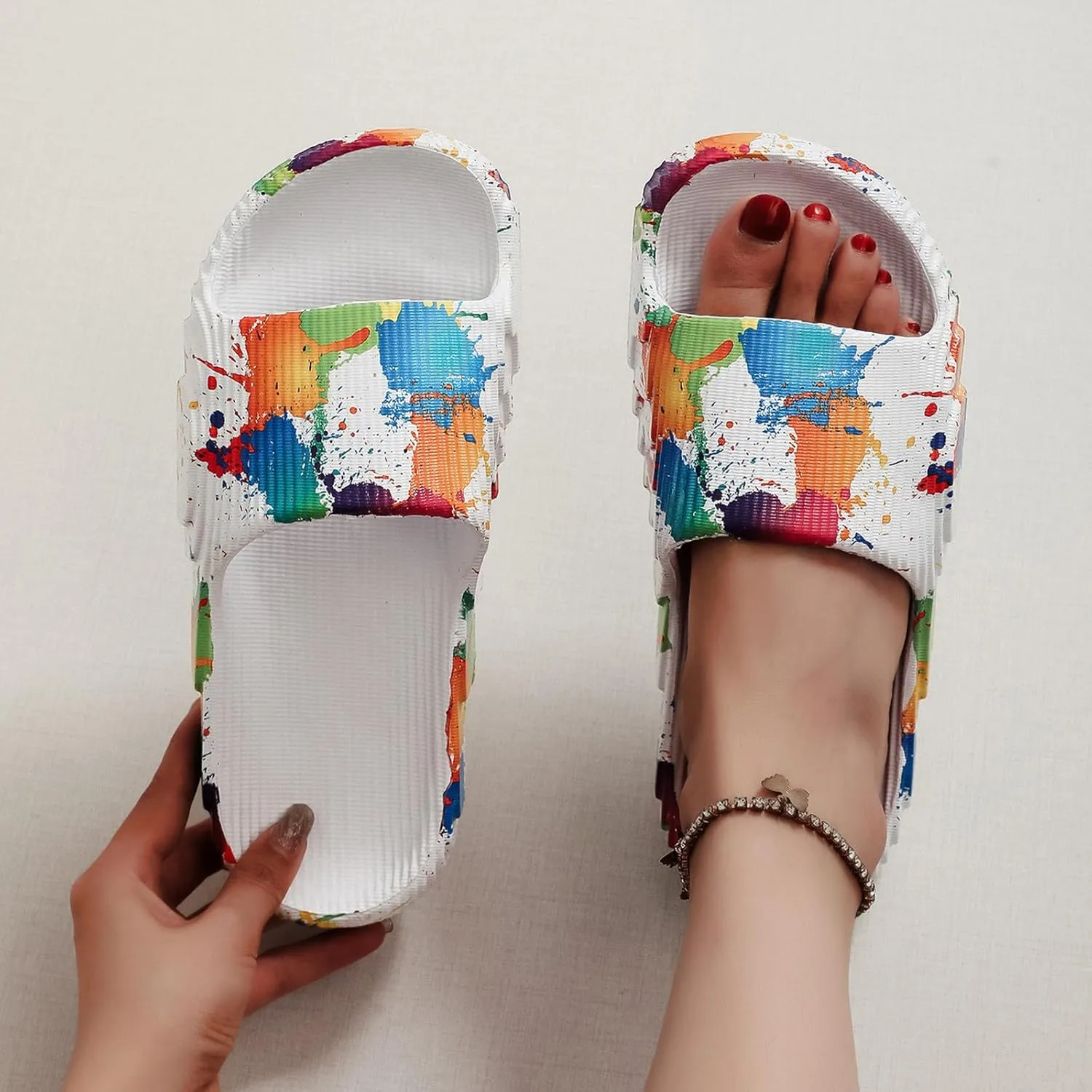 Bath Slippers Womens Showers Sandals Mens Bathroom Slipper Cloud Slides Dorms Outdoor Non-Slip Room Spa Living