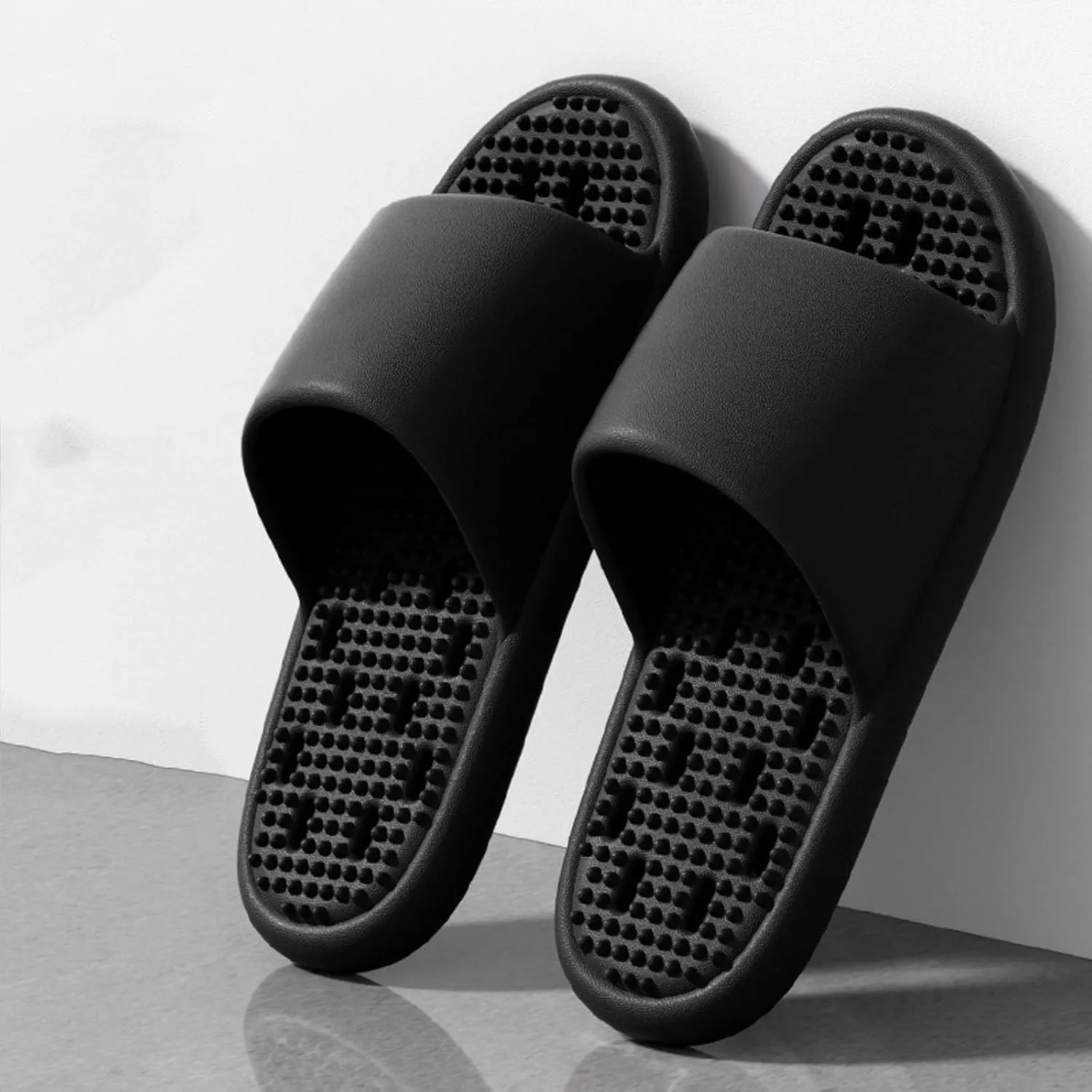 Bathroom Slippers Men Womens Slides Slides for Men Shower Shoes Women Lightweight Indoor Bathroom Slippers