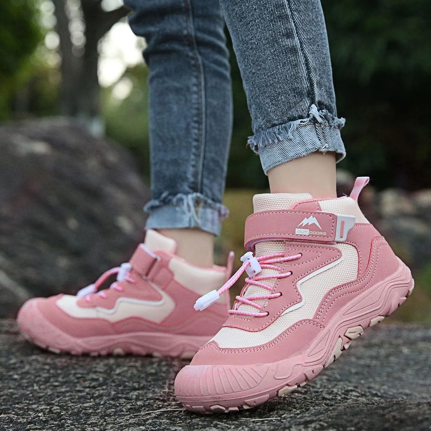 Boys Girls Hiking Sneakers High Top Lace-Up Lightweight Breathable Outdoor Athletic Shoes Tennis Soccer Sports Shoes