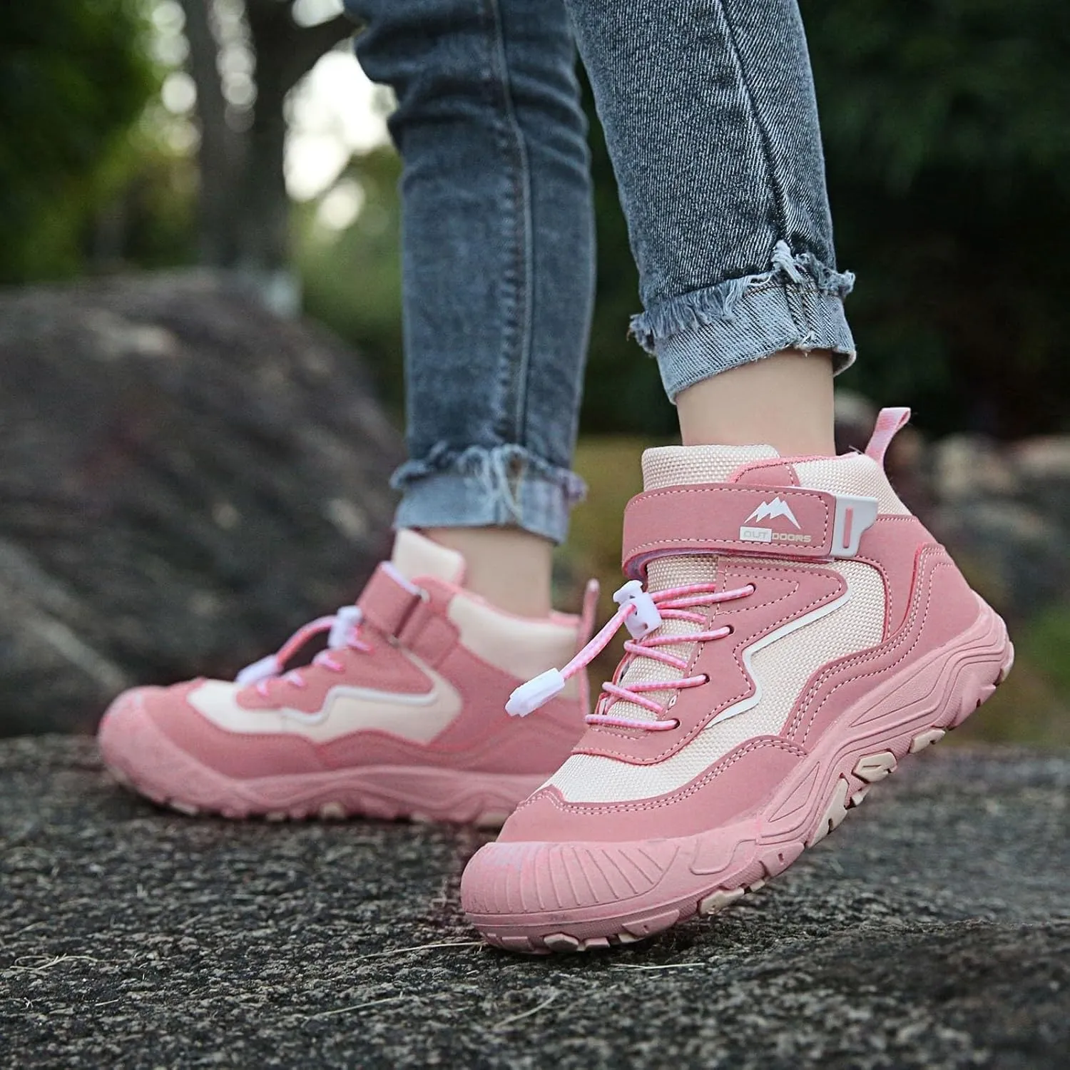 Boys Girls Hiking Sneakers High Top Lace-Up Lightweight Breathable Outdoor Athletic Shoes Tennis Soccer Sports Shoes