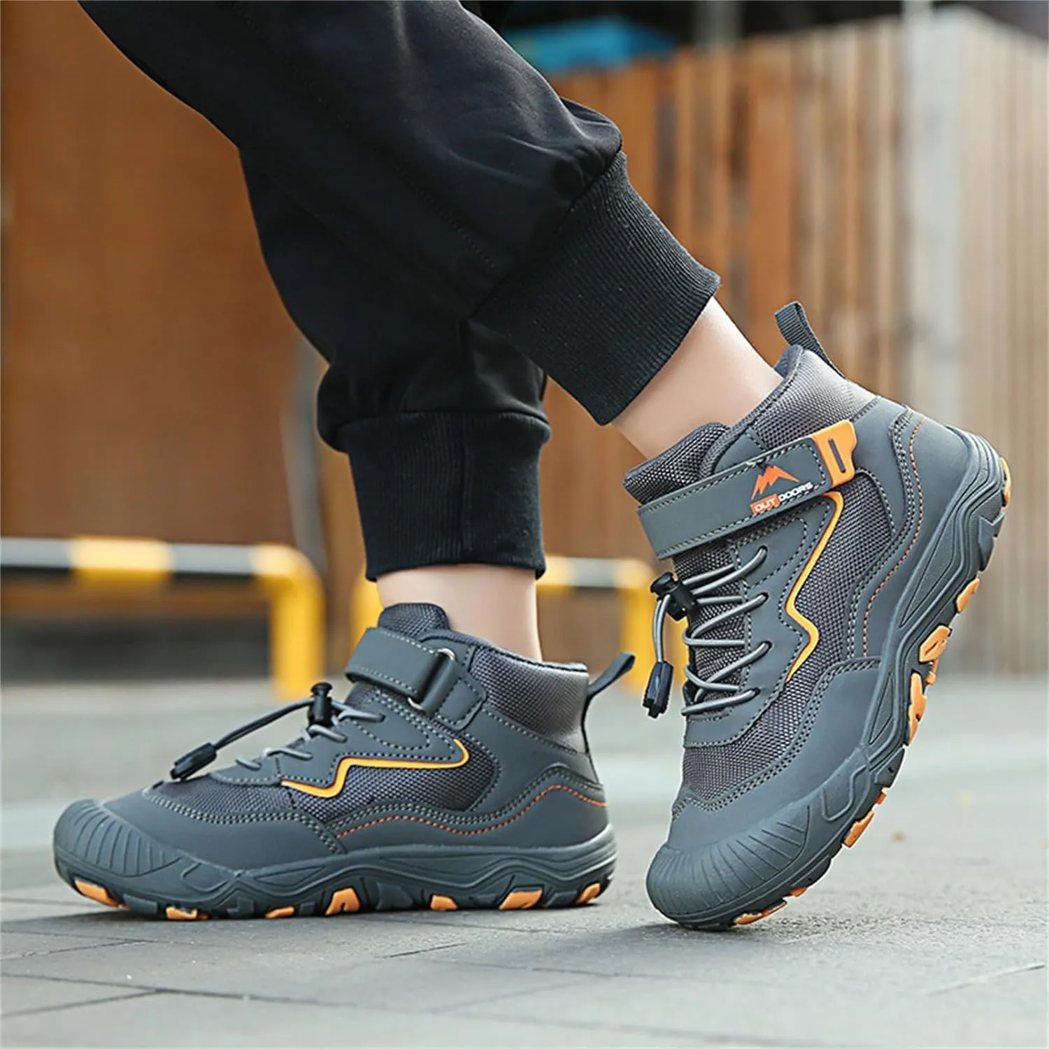Boys Hiking Boots Outdoor High Top Boys Girls Outdoor Walking Climbing Sneaker Comfortable Adventure Trekking Shoes