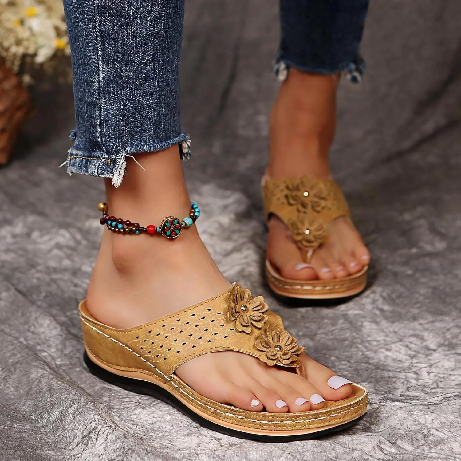 Eduavar Sandals Women Dressy Summer, Orthopedic Sandals for Women Summer Breathable Open Toe Flip Flops Causal Beach Sandals