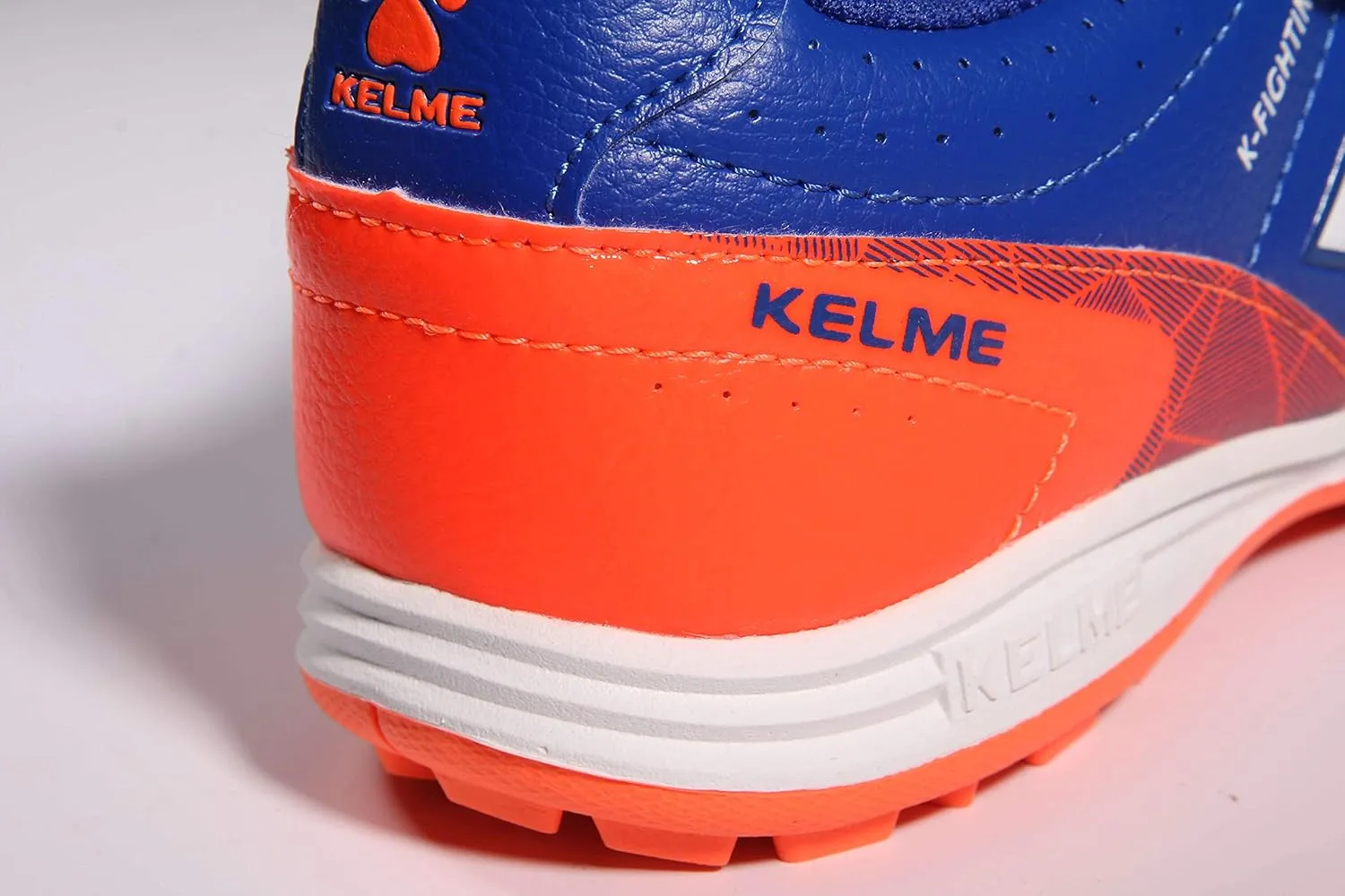 KELME Laceless Soccer Cleats Youth and Kids ?C Futsal or Turf Soccer Shoes for Boys/Girls ?C Indoor or Outdoor Hook and Loop Football Boots