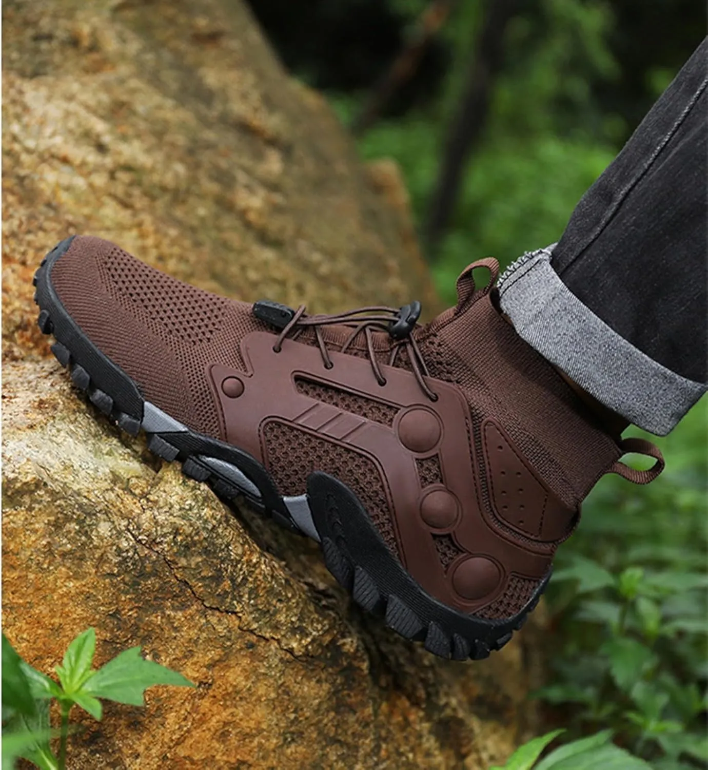 Men's Breathable Outdoor High Rise Hiking Shoes Non-Slip Adventure Ankle Trekking Boots