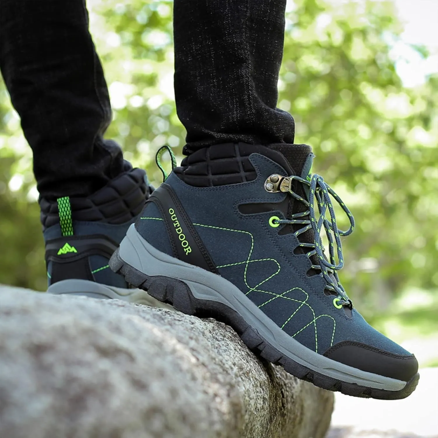 Mens Hiking Boots Waterproof Plus Cashmere Walking Boots Outdoor Camping Climbing Running Non-Slip
