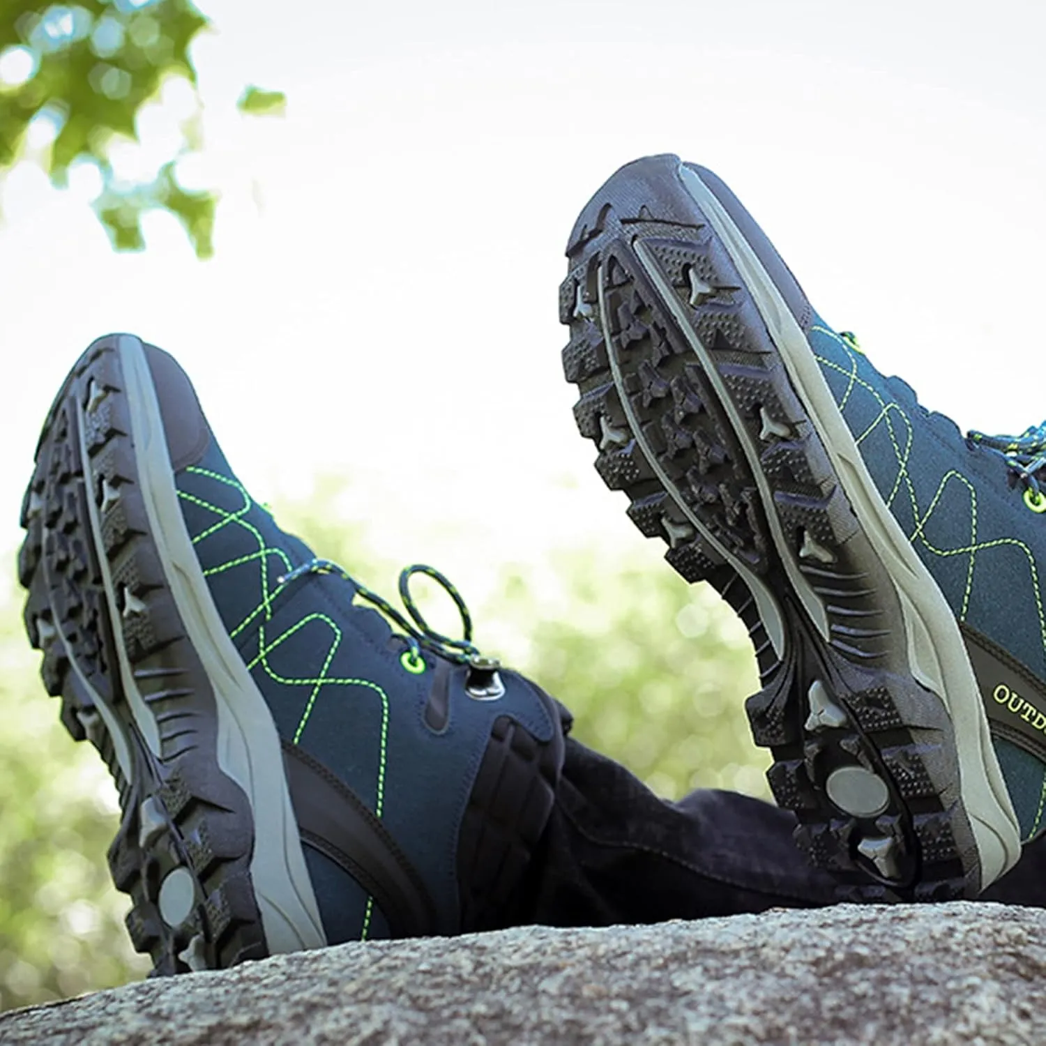 Mens Hiking Boots Waterproof Plus Cashmere Walking Boots Outdoor Camping Climbing Running Non-Slip