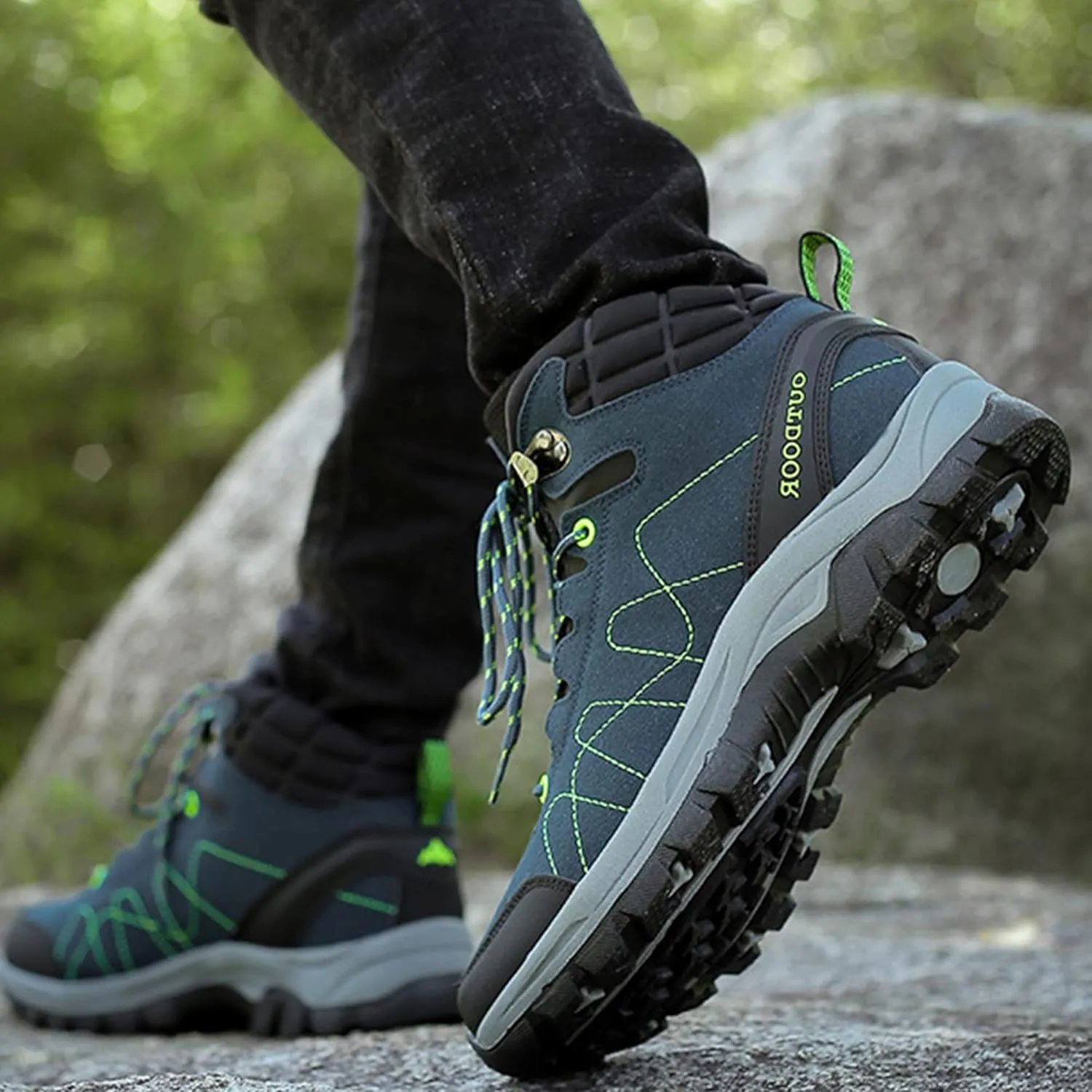 Mens Hiking Boots Waterproof Plus Cashmere Walking Boots Outdoor Camping Climbing Running Non-Slip