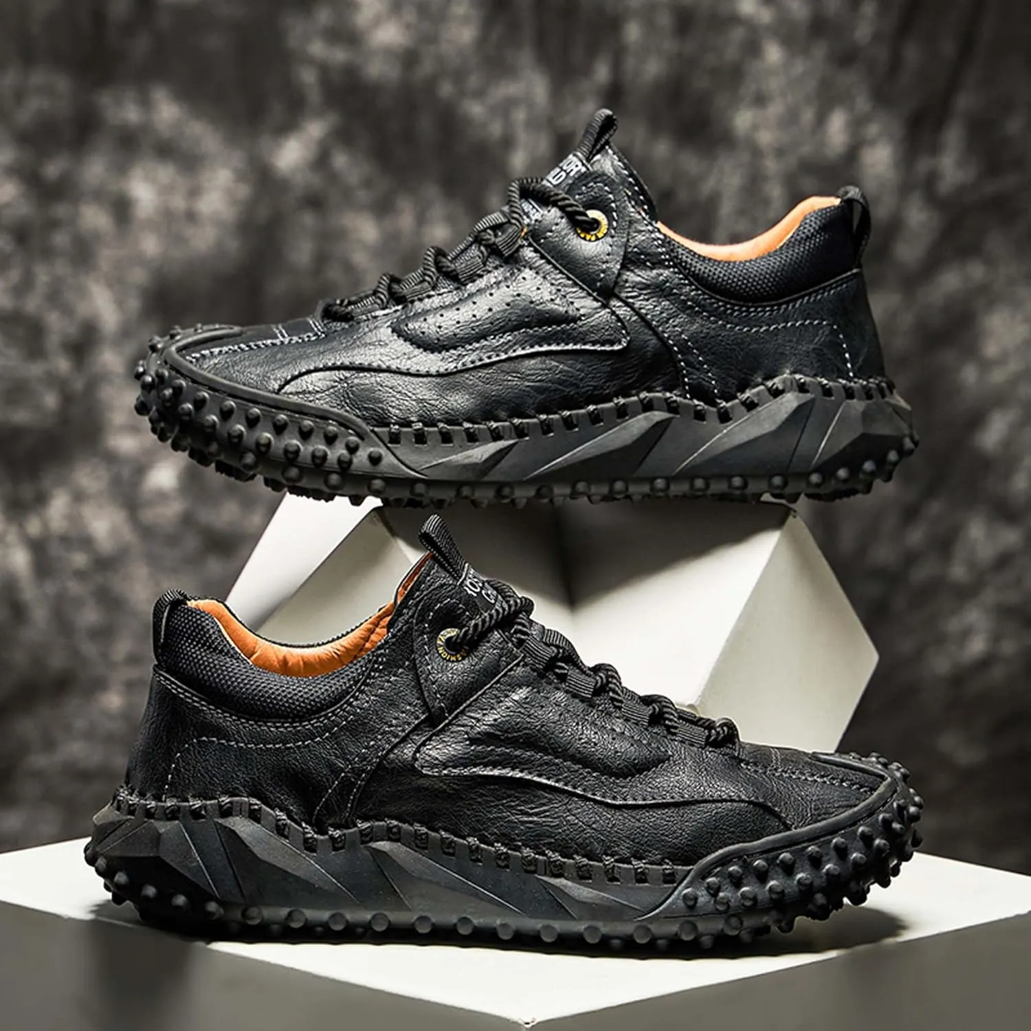 Men's Hiking Climbing Shoes Retro Thick Bottom Casual Walking Non-Slip Waterproof Outdoor Cross-Country Adventure Backpacking Travel Shoes
