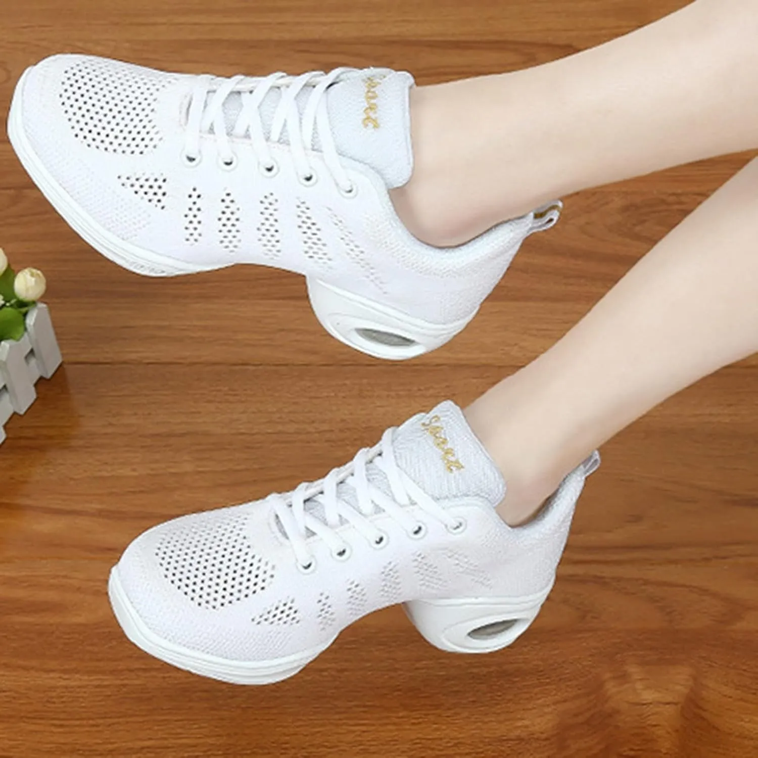 Orthopedic Shoes for Women Wide Width Lace Up Mesh Sneakers Breathable Cushion Ladies Sports Thick Sole Walking Shoes