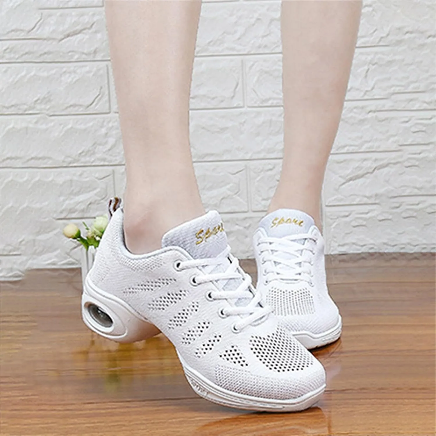 Orthopedic Shoes for Women Wide Width Lace Up Mesh Sneakers Breathable Cushion Ladies Sports Thick Sole Walking Shoes