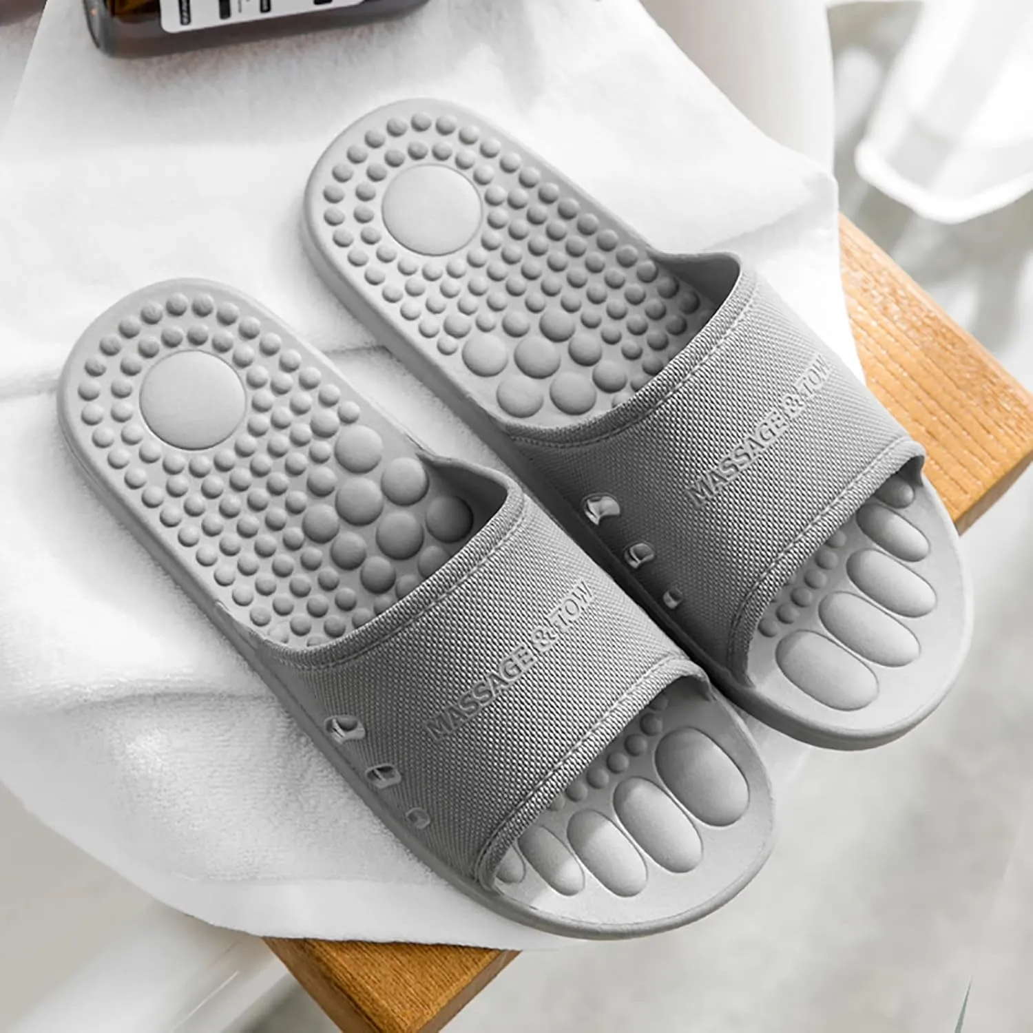 Slides for Men Slides for Women Cloud Slippers Men Shower Shoes Women Indoor Drainage Hole Gym Slippers