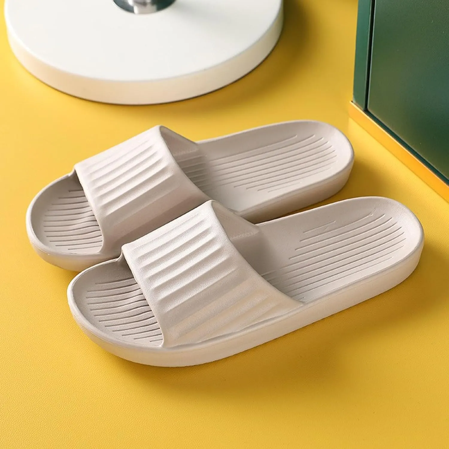 Slipper for Men and Women Indoor Plus Size Slides Bathroom Sandals Summer Sandal Slippers for Women
