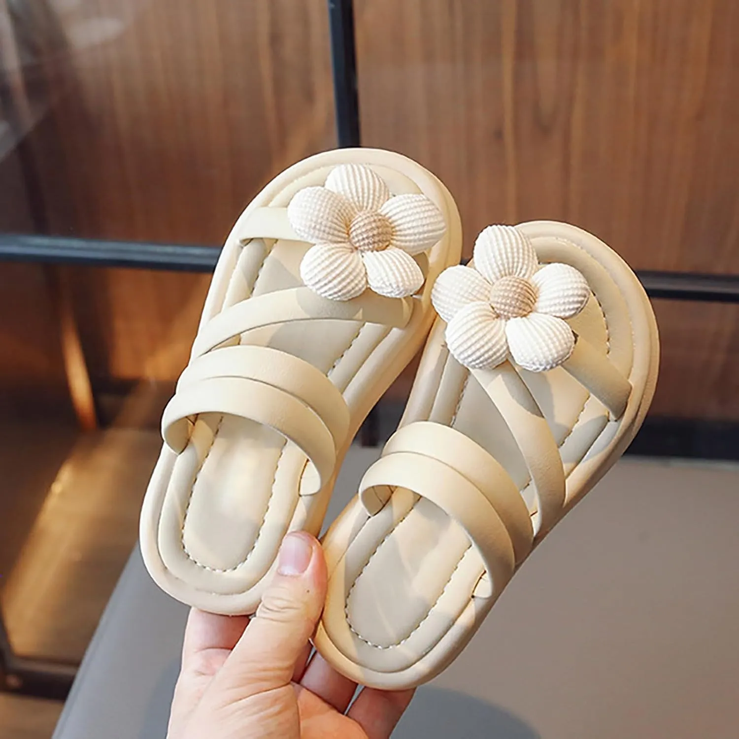 Summer Girls Outdoor Slippers 3D Flowers Decorated Open Toe Sandals Beach Shoes Casual Shoes Toddler Girls Slipper