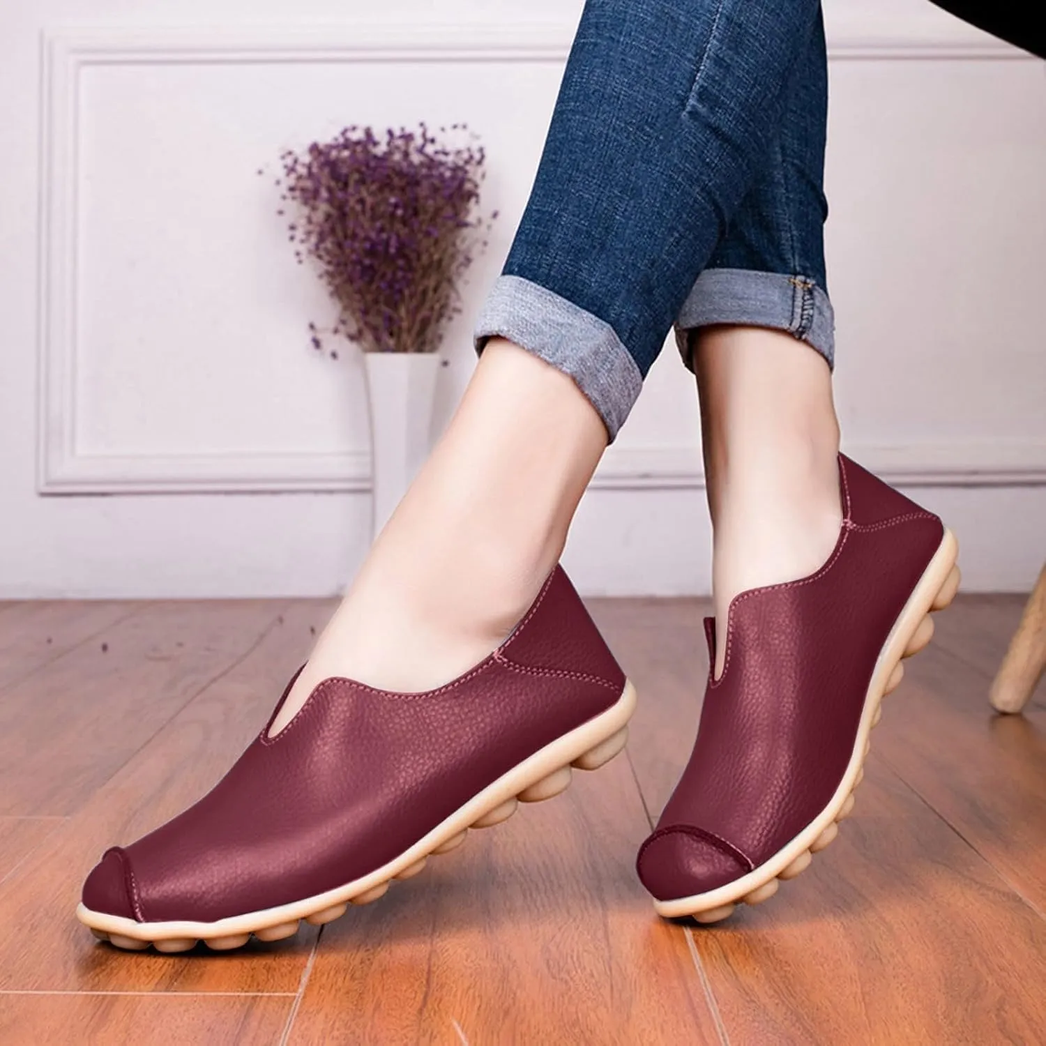 Womens Flat Shoes Comfort Walking Boat Shoe on Clouds Flat Loafer Comfort Walking Casual Flat Loafer Leather Slipper Flat Shoes Slip-ons 2025