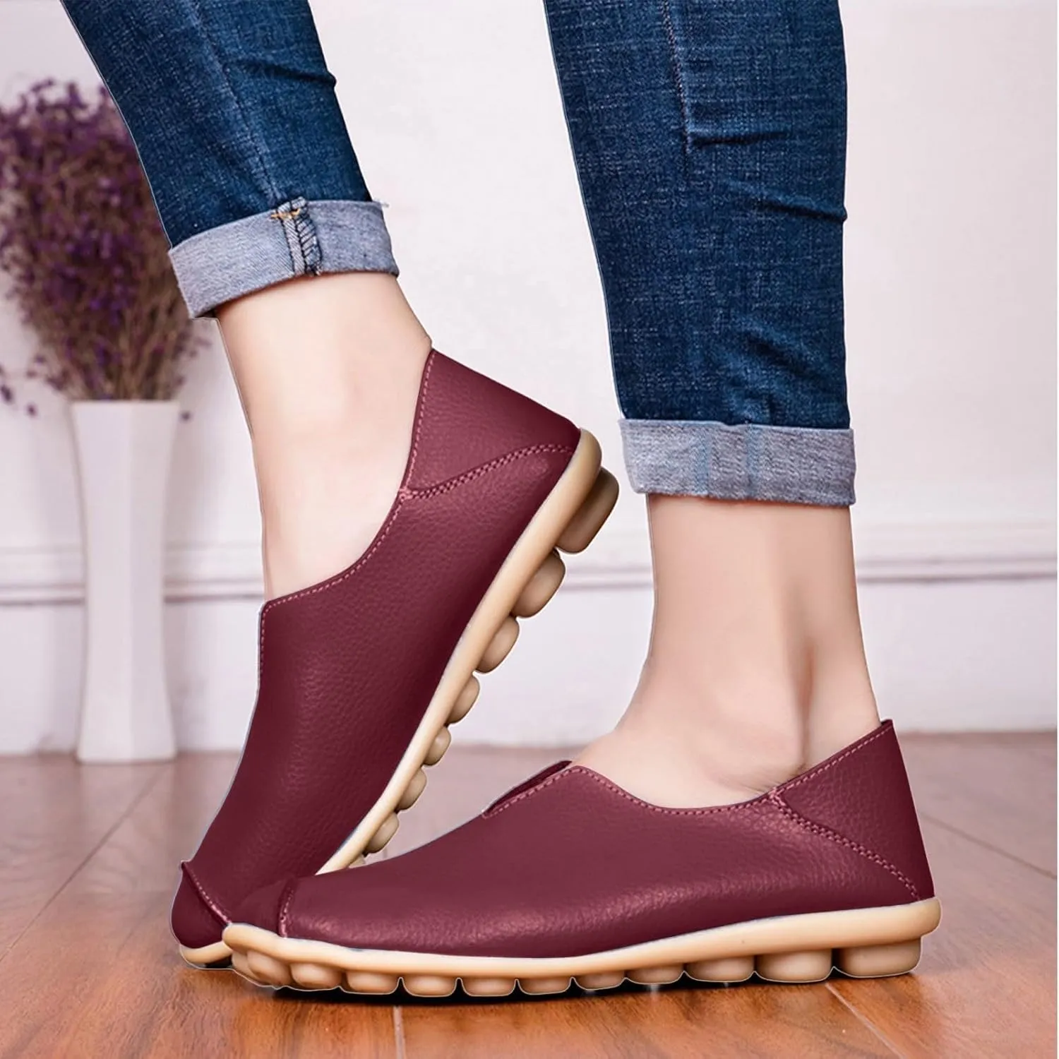 Womens Flat Shoes Comfort Walking Boat Shoe on Clouds Flat Loafer Comfort Walking Casual Flat Loafer Leather Slipper Flat Shoes Slip-ons 2025
