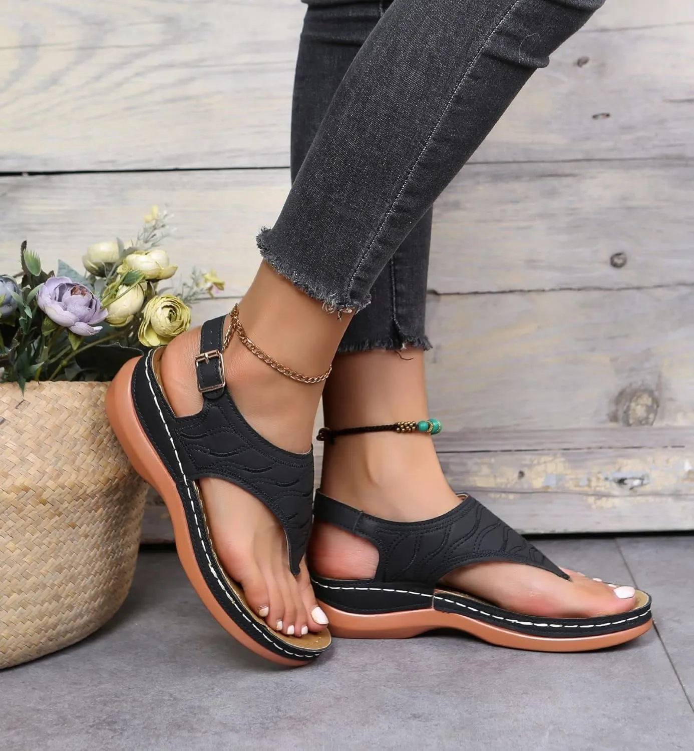 Women's Sandals Thong Slide Flat Slippers Arch Support Sandals with Strappy String Ankle Strap Gladiator Walking Shoes